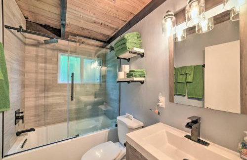 Lakefront Cabin Woodstove, Firepit and Ice Fishing! - Foto 15