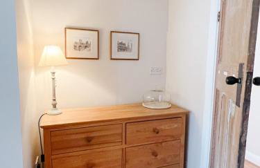 Beautiful spacious Home in Hereford - sleeps 7 - Photo 14