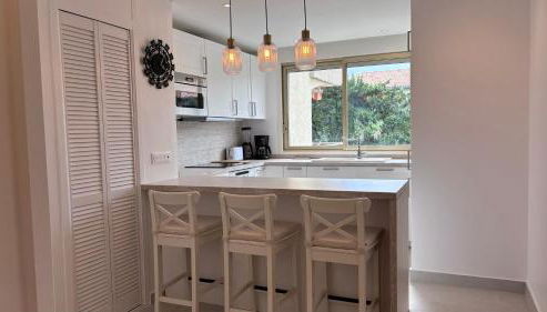 JARDIN TERRASSE EDEN SAINT TROPEZ - Parking Pool AC 4P - Photo 5