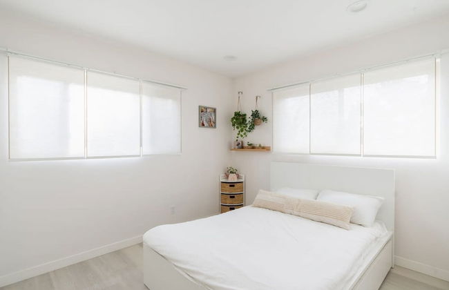 Spacious and Bright 5-bedroom Oasis Pool and Yard - Foto 22