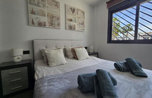 Oasis Beach nice ground floor bungalow overlooking the pool and garden - Foto 19