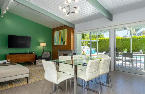 Shaken Not Stirred in Sunrise Park by Acme House Company - Foto 8