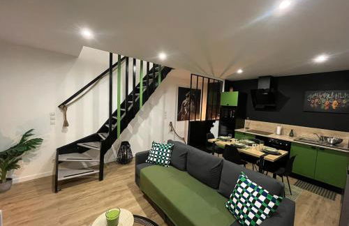 Escale au jardin des rêves terrasse parking privée 8 personnes - Foto 48