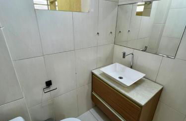 No coração de Icaraí, a uma quadra da praia! - Foto 12