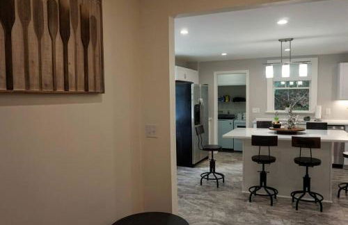 Amazing view of Lake Winnisquam, fully remodeled! - Foto 23