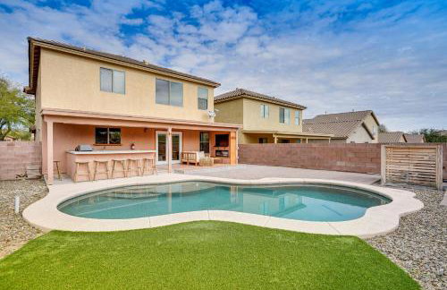 Gorgeous Green Valley Home Patio and Private Pool! - Foto 1