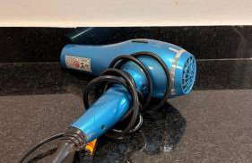 Confortável 1 Quarto Climatizado Wi-fi Garagem - Photo 4