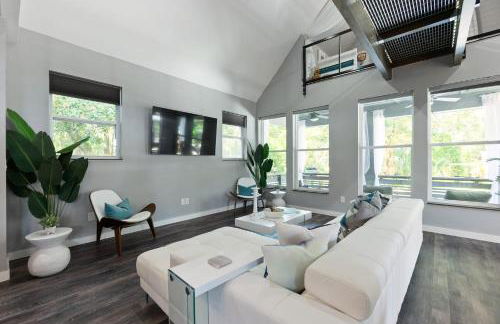 Secret Pool Cabana- Mins to Downtown and Beach - Foto 13