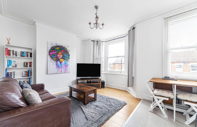 Bright West Ealing Abode - Foto 18