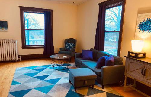 Treetop Apartment in the Heart of MPLS - Foto 2