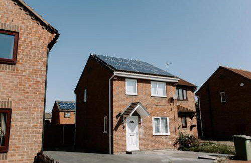 Morville Court - 2 bed house with office - Foto 1