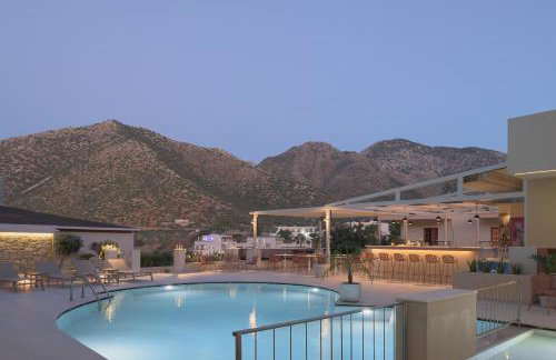 Amalia Apartments-Suites - Photo 9