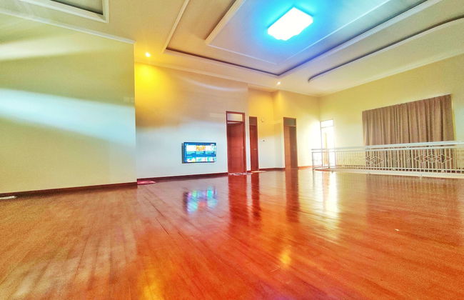 Homestay Semarang - Foto 25