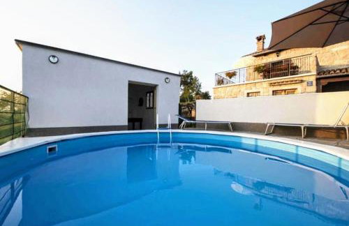 The Grandview Residence - Photo 24