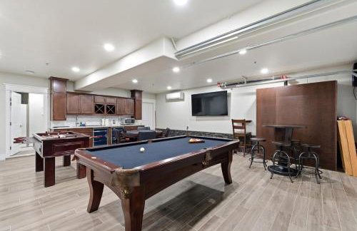 The White House Coveted Triplex Near Lake - Foto 50