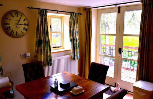 Hafannedd Cottage - riverside views - Photo 11