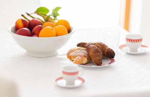 Secret Garden - Big garden near station & centre - Foto 33