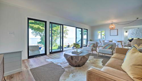 Modern Lake Michigan Home with 3 Lakefront Decks! - Foto 5