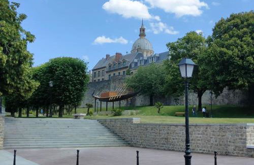 Le San Martin (à 100 m des remparts) - Foto 15