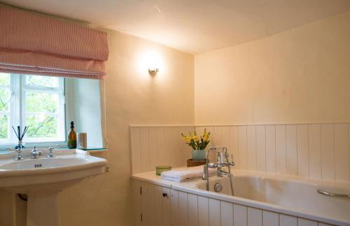 Top Cottage, Oddington - Photo 19