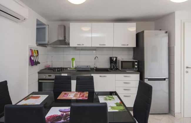 Holiday House Neda - Foto 8