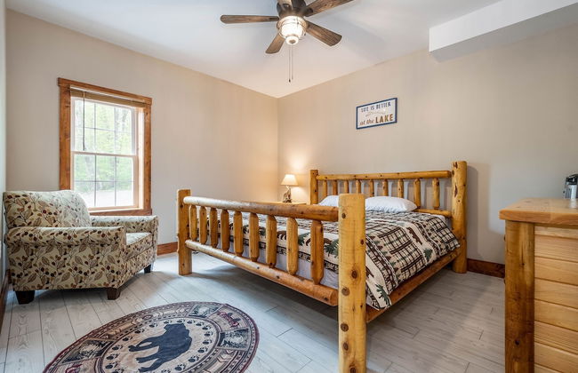 Cottage at Slope's Edge - Photo 7