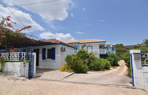 Blue White Apartments - Kefallonia Poolside Retreats - Foto 72