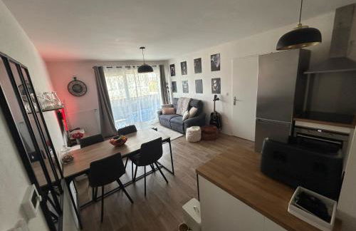 Superbe nid douillet 42m avec balcon et parking - Foto 25