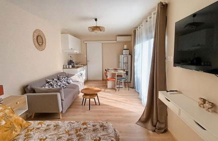 Studio climatisé-terrasse-Netflix-jardin à 10 min de Cassis - Foto 1