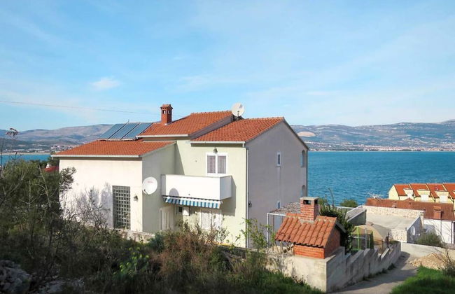 Sea-view Apartments With Pool, Terrace, and Outdoor Lounge in Scenic Čiovo Island - Foto 27