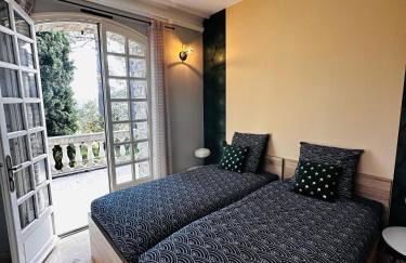 "Les Hauts du Marquet" - Meublé de tourisme 5 Etoiles - Gîte de groupe 15 Personnes en Cévennes - Piscine à débordement - Balnéo - Sauna - Nature - Foto 25