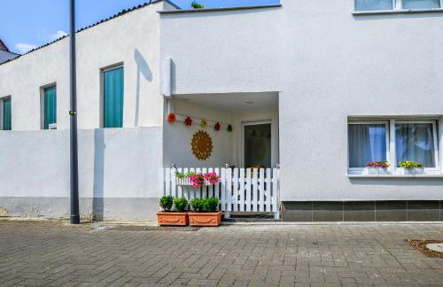 Stylisch und Schick, neue Wohnung, U-Bahn 2 Minuten - Photo 50