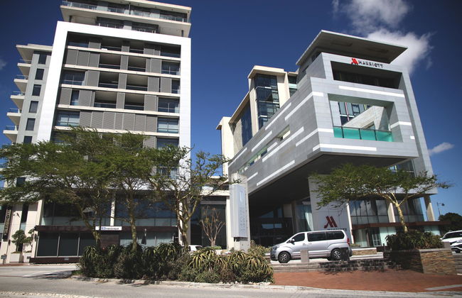 The Residences At Crystal Towers - Foto 42