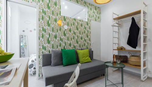 Casa Madere- Idéal Couples - Central & cosy -Train station - Tram & Supermarkets-Balcony- Washing-machine-AC - Foto 4