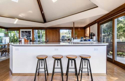 Peaceful Treehouse with Ocean View - Foto 15