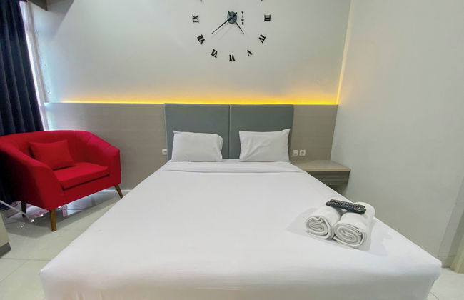 Comfortable 1Br Without Living Room At Amartha View Apartment - Foto 2