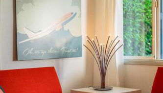 #StayinMyDistrict Modern Mid-Century Retreat - Foto 2