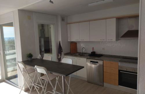 Luxury Apartment Accommodation, next to beach & train station Calella - Foto 5