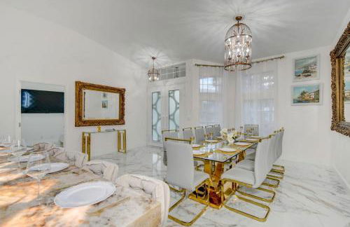 Stunning House with Beautiful Lake View - Foto 35