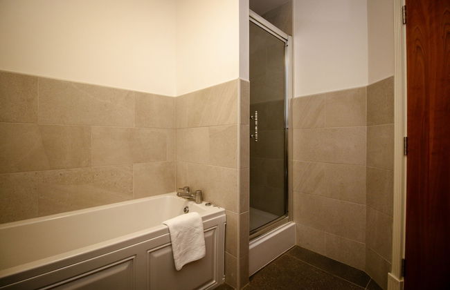 Turnberry Apartments - Photo 55