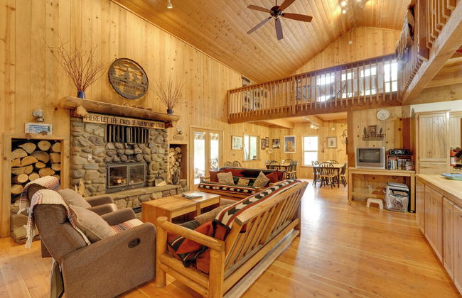 Pet-Friendly House with Deck Near Crater Lake! - Foto 57