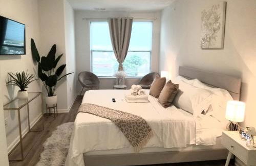 Book Cozy King Bed Now 25 Percent OFF Spring Special! - Foto 35