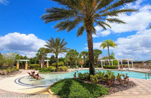 Spacious 6-Bedroom Getaway with Game Room, Private Spa & Sunny Pool Deck in Premier Resort Setting - Foto 13