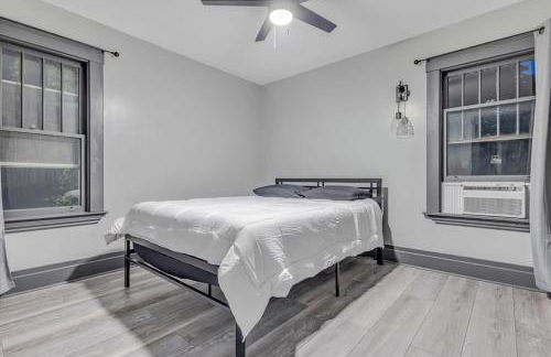 Renovated 6BR 2BA Minutes from Falls and Casino - Photo 19