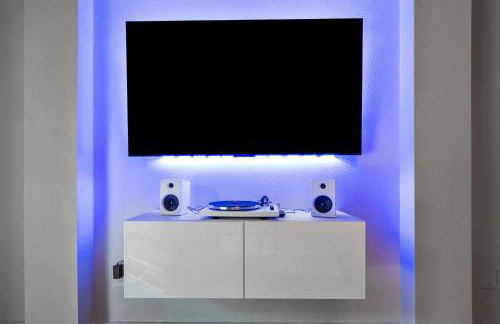 Maltby Motors 4 - Slab Loft & Art near Downtown - Foto 8