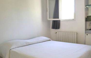 15mn de Cannes, Villa la Soleiade , Gites , type T2, clim, piscine, parking au Lac de Saint-Cassien VAR - Foto 28