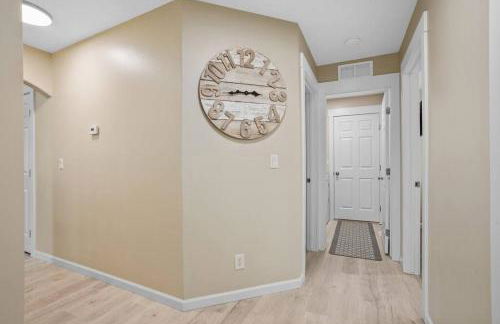 Remodeled, Charming Retreat on the City's Doorstep - Foto 31