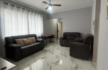 Apartamento com Estacionamento, Wi-Fi, Ar condicionado a 300 metros da Praia da Enseada no Guarujá. - Foto 7