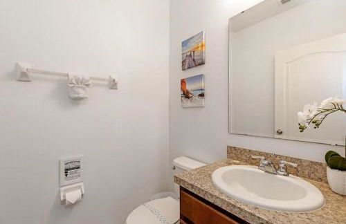 Lux Escape: Private Pool, Game Room & Near Disney - Foto 39