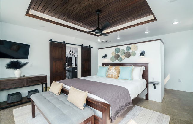 Spacious 4-bed Villa in Placencia Village w Pool - Foto 11